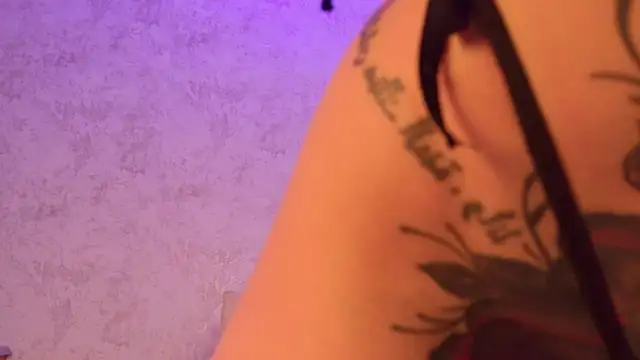 Snapshot of Mia_hill1 chatting on July 20, 8:00 pm Mia hill1 online show from July 20, 8:00 pm