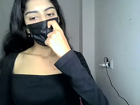 Snapshot of SASSY__BABY_ chatting on July 6, 5:37 am SASSY BABY online show from July 6, 5:37 am