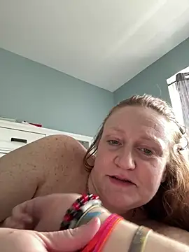Snapshot of Kellilyn10 chatting on June 11, 2:59 pm Kellilyn10 online show from June 11, 2:59 pm
