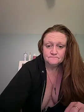 Snapshot of Kellilyn10 chatting on June 16, 8:06 am Kellilyn10 online show from June 16, 8:06 am