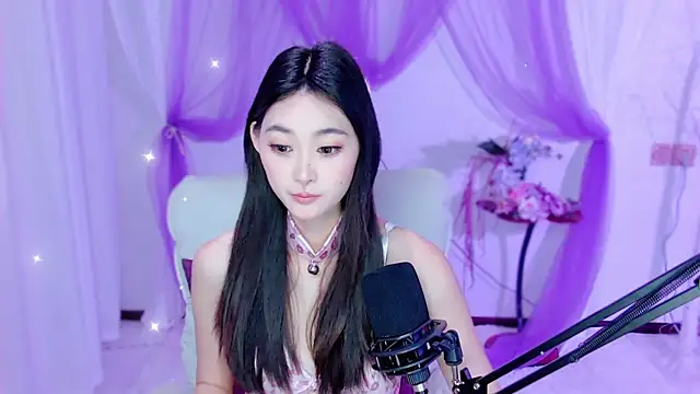 Snapshot of Tili_Lucky chatting on May 10, 1:44 am Tili Lucky online show from May 10, 1:44 am