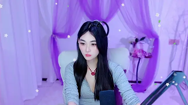 Snapshot of Tili_Lucky chatting on May 19, 1:56 am Tili Lucky online show from May 19, 1:56 am