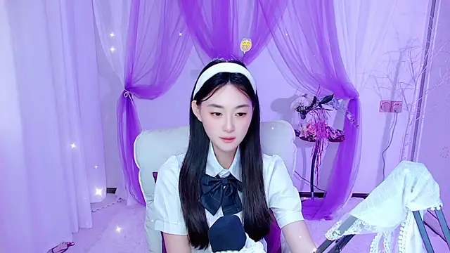 Snapshot of Tili_Lucky chatting on June 11, 2:53 am Tili Lucky online show from June 11, 2:53 am