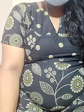 tamilkavitha123 online show from June 21, 3:25 pm