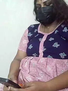 Snapshot of tamilkavitha123 chatting on July 17, 5:47 am tamilkavitha123 online show from July 17, 5:47 am