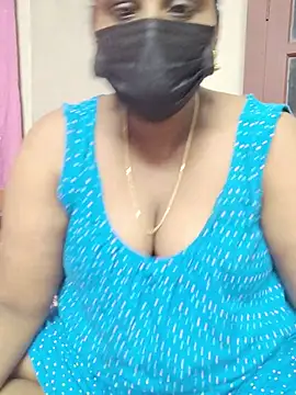 Snapshot of tamilkavitha123 chatting on August 7, 1:13 pm tamilkavitha123 online show from August 7, 1:13 pm