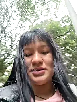 Snapshot of Bathory777 chatting on May 11, 4:59 pm Bathory777 online show from May 11, 4:59 pm