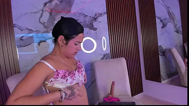 GabyHott  online show from June 29, 1:56 am