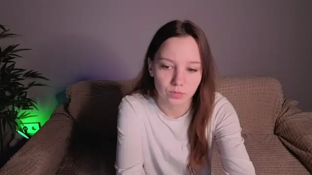 lolytaberry online show from May 30, 1:46 am