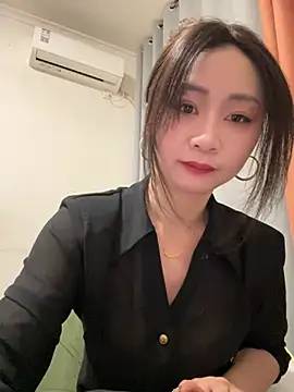 Snapshot of huihui_520 chatting on June 18, 6:35 am huihui 520 online show from June 18, 6:35 am