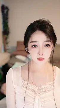 Snapshot of singer-wenwan chatting on June 7, 10:30 am singer-wenwan online show from June 7, 10:30 am