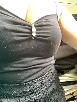 Snapshot of Bigcunt-hairy chatting on June 5, 6:09 am Bigcunt-hairy online show from June 5, 6:09 am