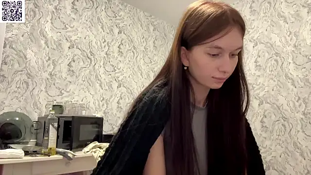 Snapshot of HinaDesire chatting on May 14, 9:21 pm HinaDesire online show from May 14, 9:21 pm