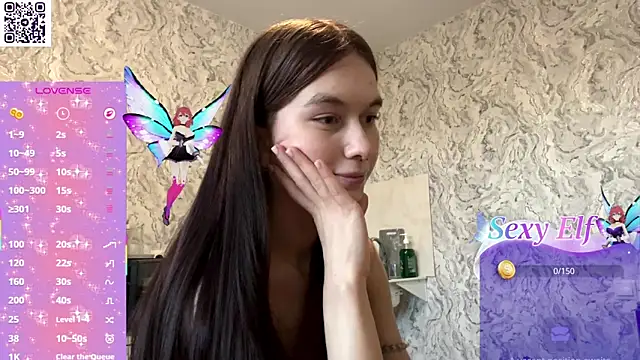 Snapshot of HinaDesire chatting on May 20, 4:46 pm HinaDesire online show from May 20, 4:46 pm