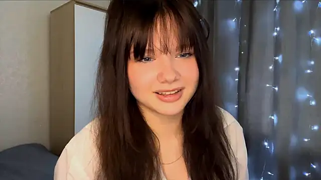 Snapshot of EmilyMercurial chatting on June 12, 8:46 am EmilyMercurial online show from June 12, 8:46 am