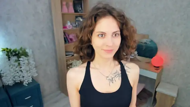 Snapshot of Kimasichka chatting on June 4, 5:02 am Kimasichka online show from June 4, 5:02 am