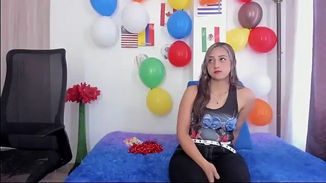 marithorner  online show from June 14, 2:30 pm