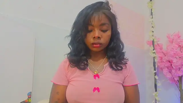 Snapshot of kilyetvera chatting on August 7, 7:21 am kilyetvera online show from August 7, 7:21 am