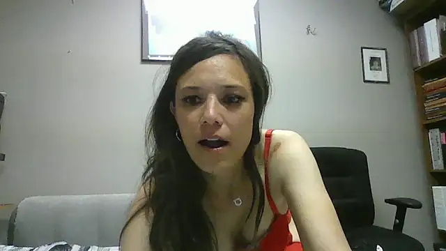 Snapshot of NaiomiXiang11 chatting on May 14, 7:09 pm NaiomiXiang11 online show from May 14, 7:09 pm