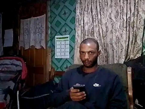 Snapshot of Camodick chatting on February 28, 1:26 am Camodick online show from February 28, 1:26 am