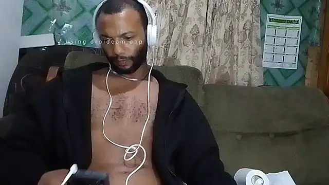 Snapshot of Camodick chatting on March 11, 11:48 pm Camodick online show from March 11, 11:48 pm