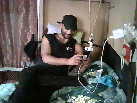 Snapshot of Camodick chatting on November 1, 11:45 am Camodick online show from November 1, 11:45 am