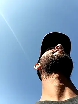 Snapshot of Camodick chatting on November 24, 3:01 pm Camodick online show from November 24, 3:01 pm