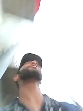 Snapshot of Camodick chatting on November 29, 5:38 pm Camodick online show from November 29, 5:38 pm