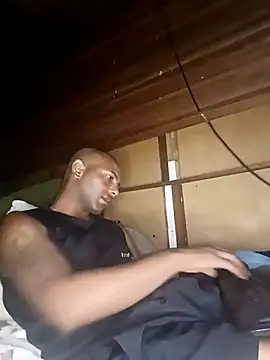 Snapshot of Camodick chatting on December 2, 9:32 pm Camodick online show from December 2, 9:32 pm