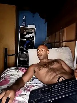 Snapshot of Camodick chatting on December 3, 8:29 pm Camodick online show from December 3, 8:29 pm