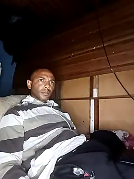 Snapshot of Camodick chatting on December 5, 2:53 am Camodick online show from December 5, 2:53 am