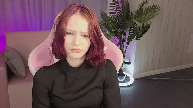 AliceJohansone online show from June 2, 1:07 am