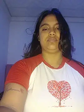 Snapshot of latin_indian chatting on August 5, 9:45 am latin indian online show from August 5, 9:45 am