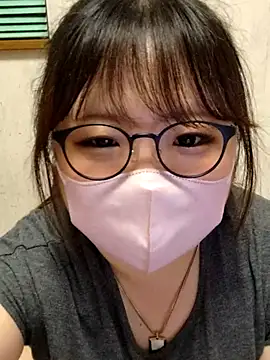Snapshot of ao_chan_o0 chatting on July 21, 12:18 pm ao chan o0 online show from July 21, 12:18 pm