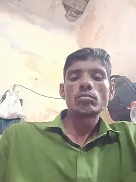 Snapshot of Hot-Parinda200 chatting on June 27, 10:31 am Hot-Parinda200 online show from June 27, 10:31 am