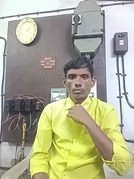Snapshot of Hot-Parinda200 chatting on July 9, 6:50 am Hot-Parinda200 online show from July 9, 6:50 am
