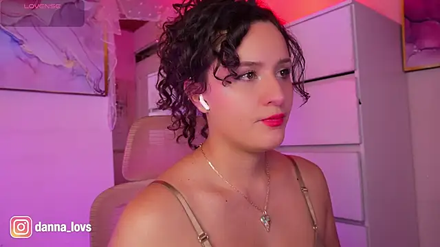 DannaaLovs online show from June 1, 3:03 pm