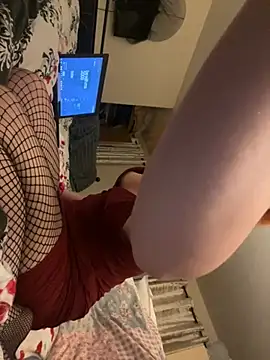 goddesslucyy online show from June 30, 1:06 am