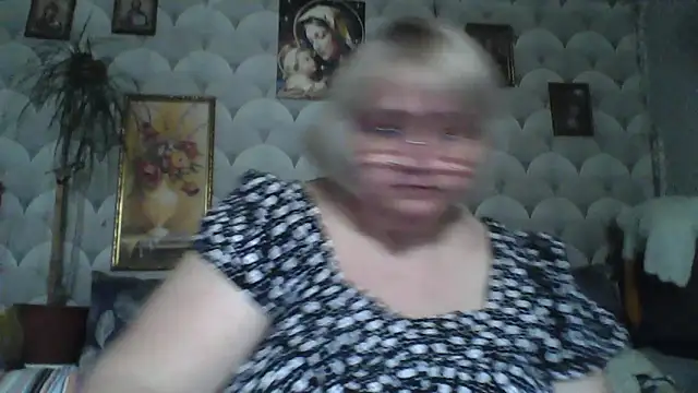 MarinaFarina53 online show from May 30, 5:59 am