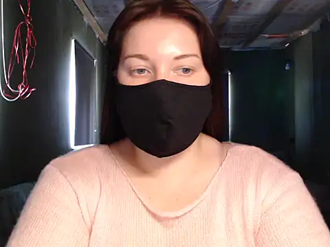 Snapshot of AngelinaSecret chatting on May 24, 9:47 am AngelinaSecret online show from May 24, 9:47 am