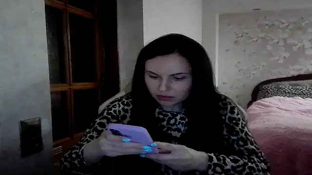 Snapshot of viktoria11x chatting on June 3, 12:13 am viktoria11x online show from June 3, 12:13 am