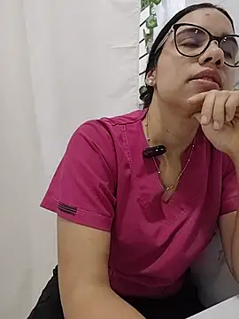 Snapshot of alanahot94 chatting on July 4, 10:38 pm alanahot94 online show from July 4, 10:38 pm