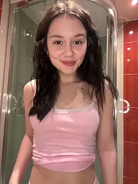 EvaHearts online show from May 16, 11:14 pm