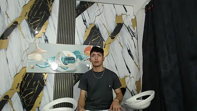 Snapshot of CAT_LOVE1 chatting on July 15, 4:45 pm CAT LOVE1 online show from July 15, 4:45 pm