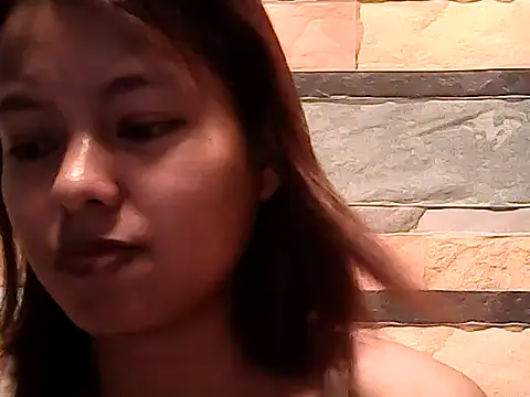 Snapshot of nikka_pinay chatting on May 27, 10:23 am nikka pinay online show from May 27, 10:23 am
