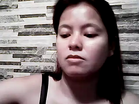 Snapshot of nikka_pinay chatting on June 23, 11:08 am nikka pinay online show from June 23, 11:08 am