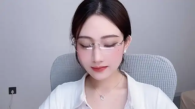 Snapshot of _222Mia chatting on May 30, 3:14 am 222Mia online show from May 30, 3:14 am
