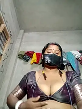Snapshot of Miss-poly chatting on June 13, 4:16 pm Miss-poly online show from June 13, 4:16 pm