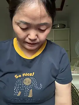 Snapshot of hannzn chatting on June 23, 12:52 am hannzn online show from June 23, 12:52 am