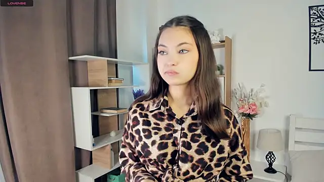 Snapshot of LupitaSolt chatting on May 12, 8:22 am LupitaSolt online show from May 12, 8:22 am